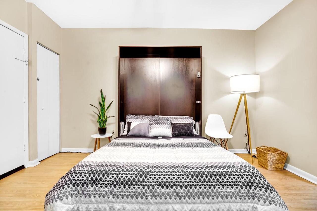 Rittenhouse Studio Apartment With Patio By Act Philadelphia Exterior photo
