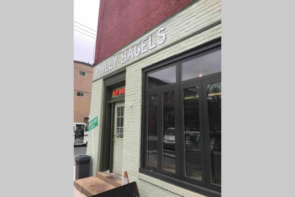 Rittenhouse Studio Apartment With Patio By Act Philadelphia Exterior photo